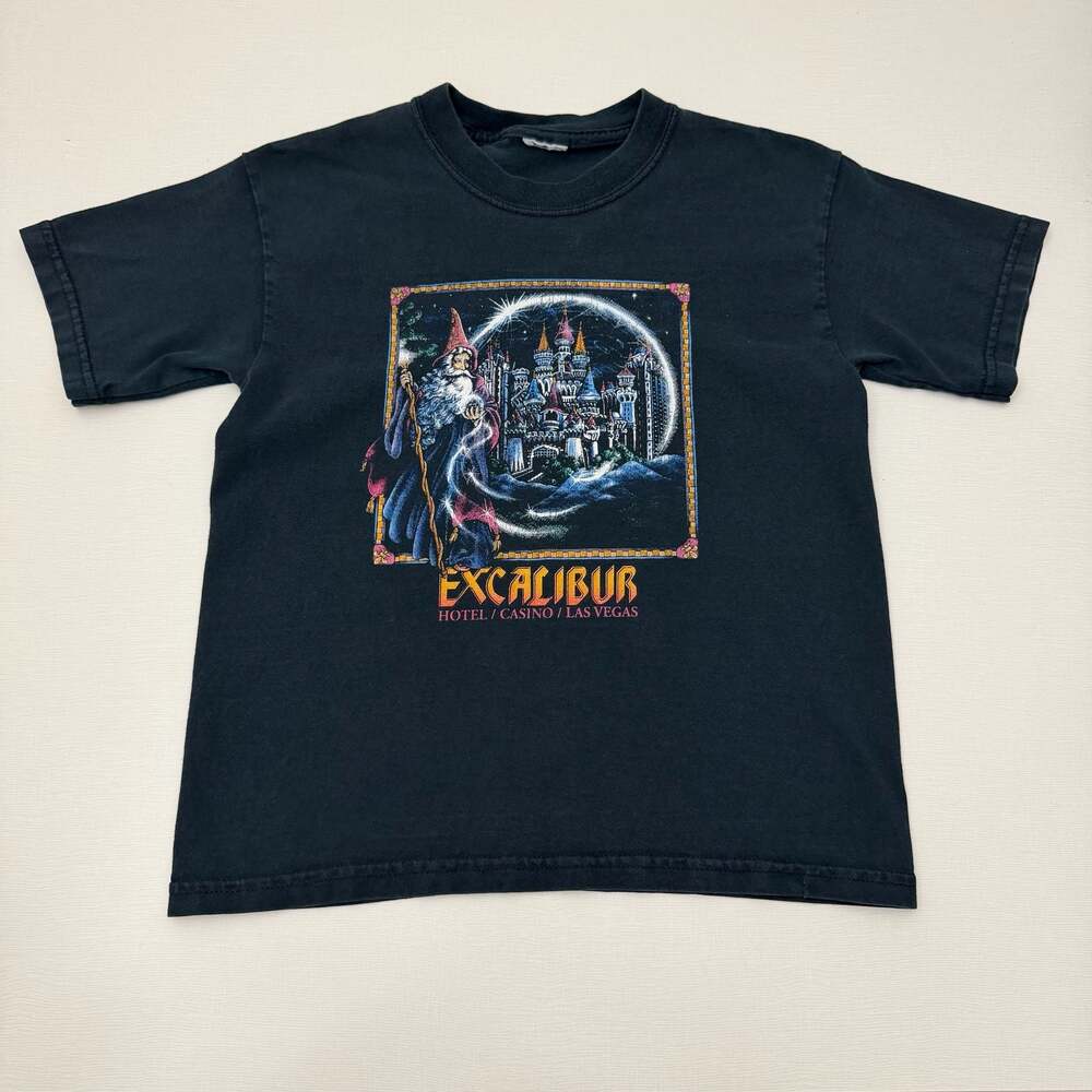 Vintage Excalibur Hotel & Casino Las Vegas Wizard and Castle Graphic Tee Youth M